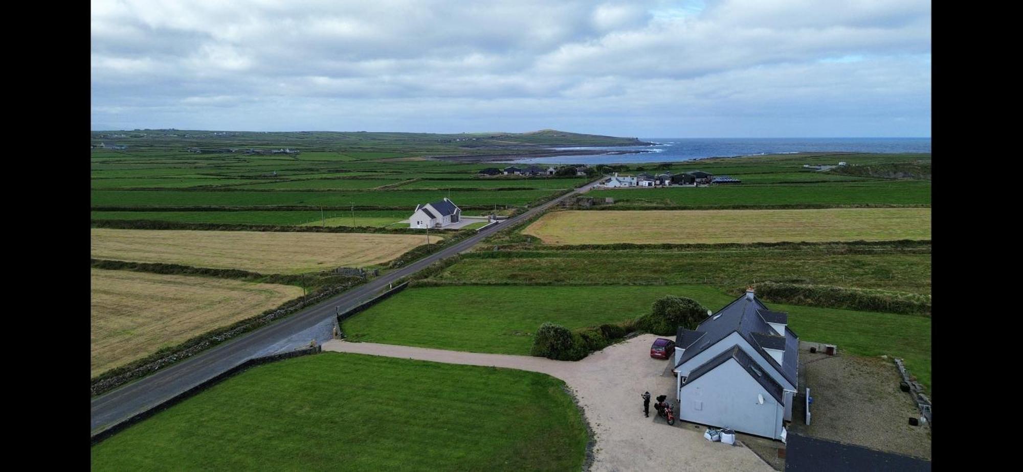 Cois Na Mara Eire Code V15 T677 Bed & Breakfast Derrynadivva Dış mekan fotoğraf